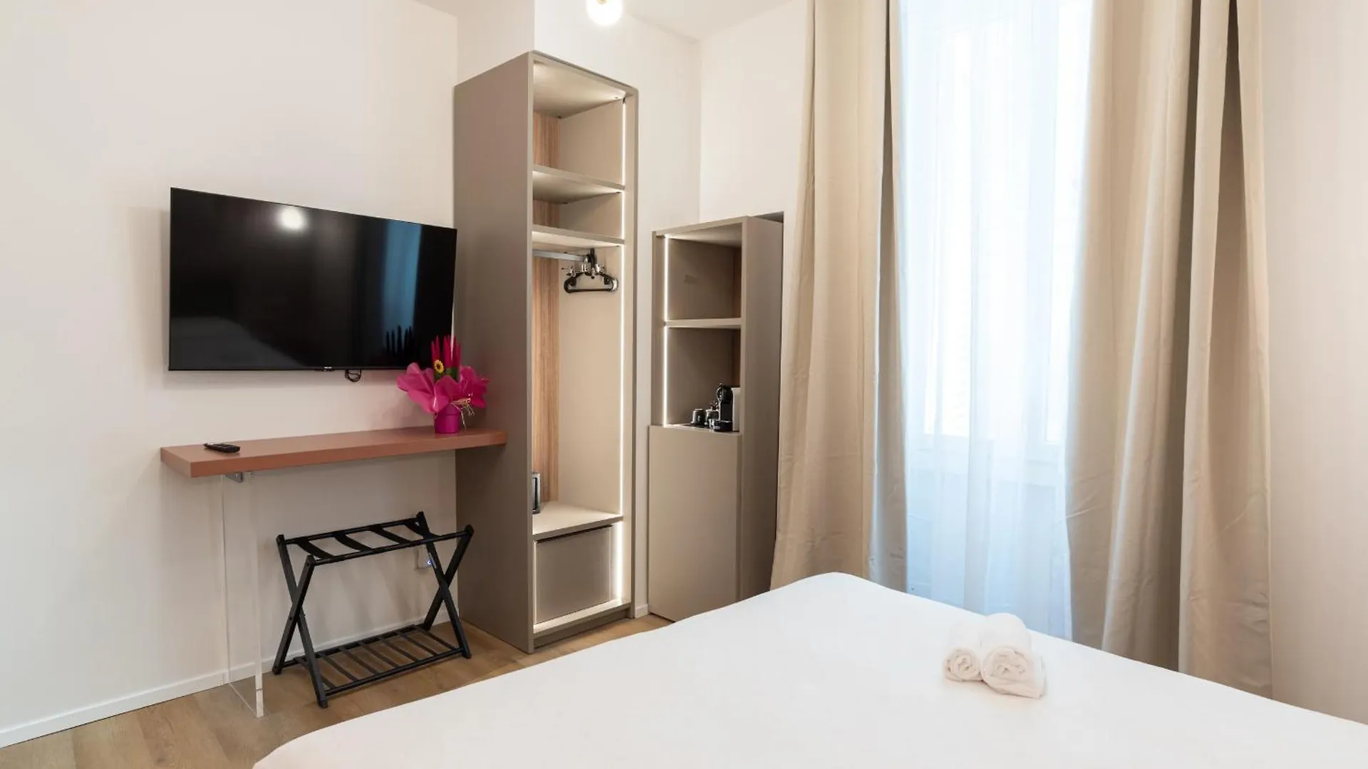 Maison Rasella Palace Suites Rzym Włochy