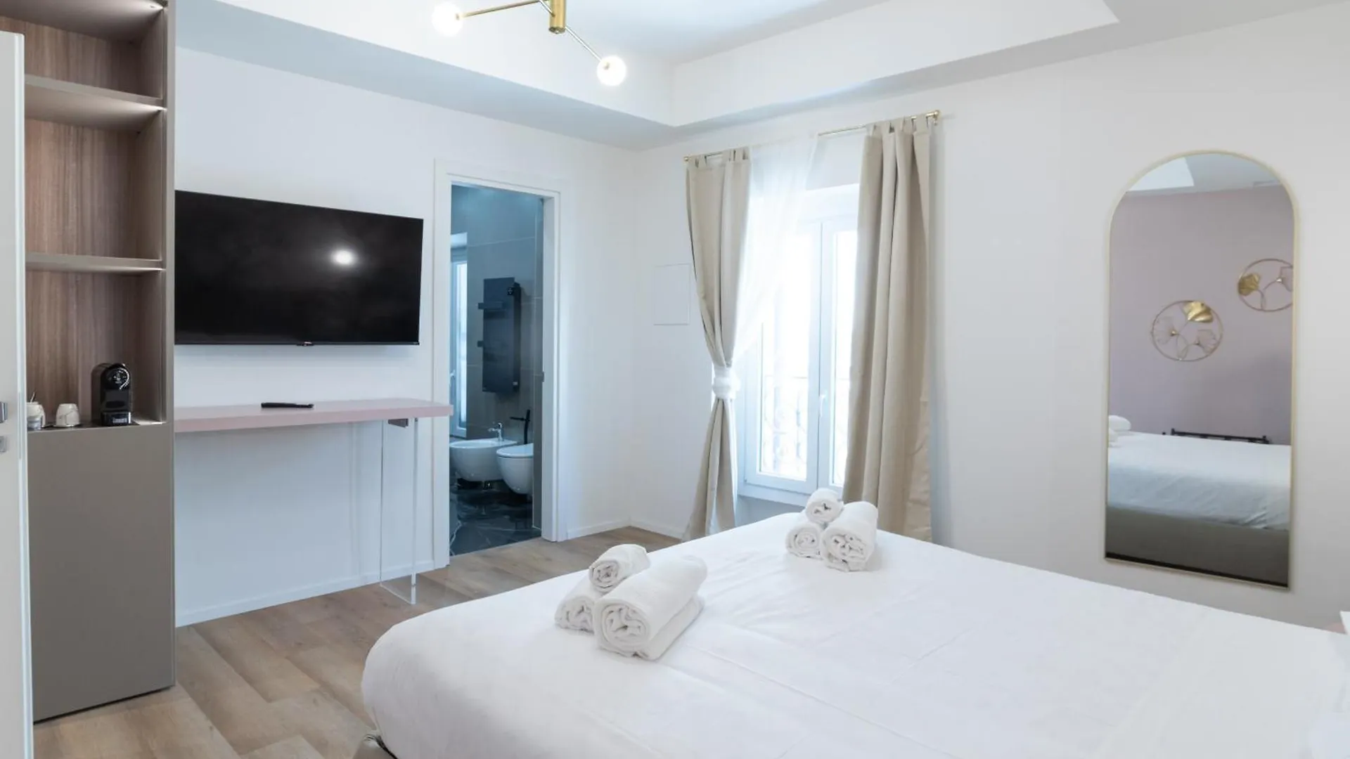 Hotel Maison Rasella Palace Suites Rzym