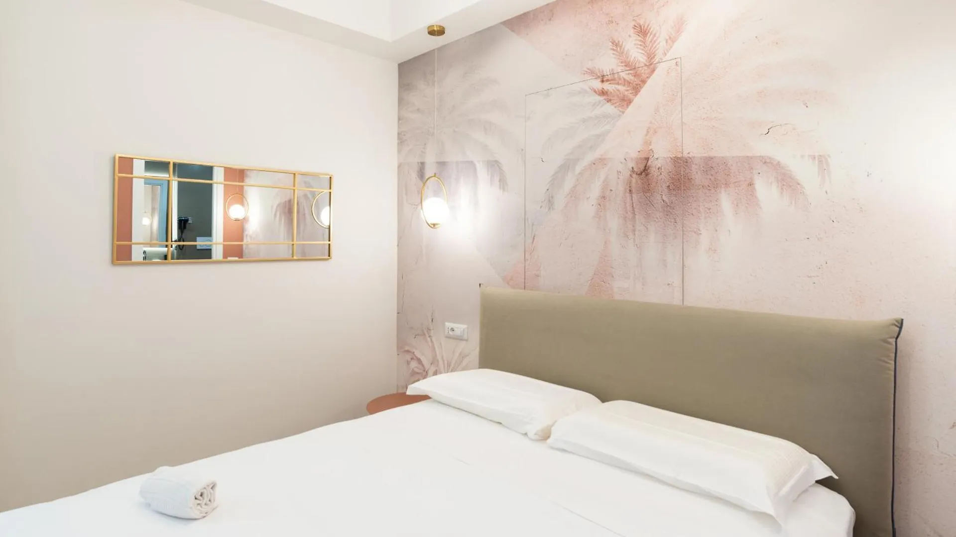 Maison Rasella Palace Suites Rzym Hotel