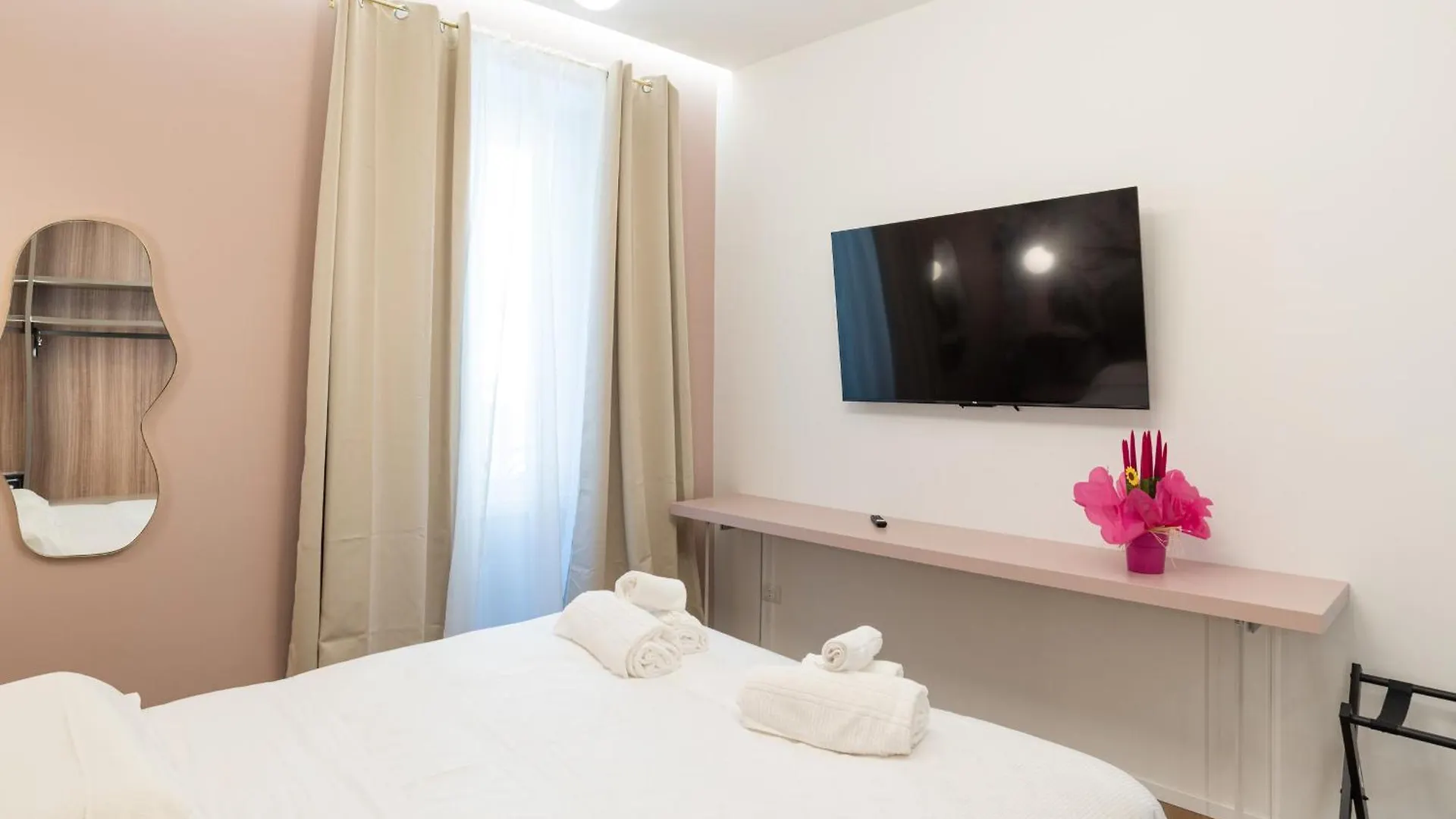 Maison Rasella Palace Suites Rzym Hotel
