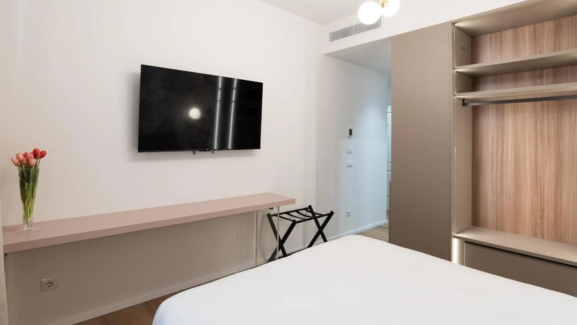 Maison Rasella Palace Suites Rzym Hotel