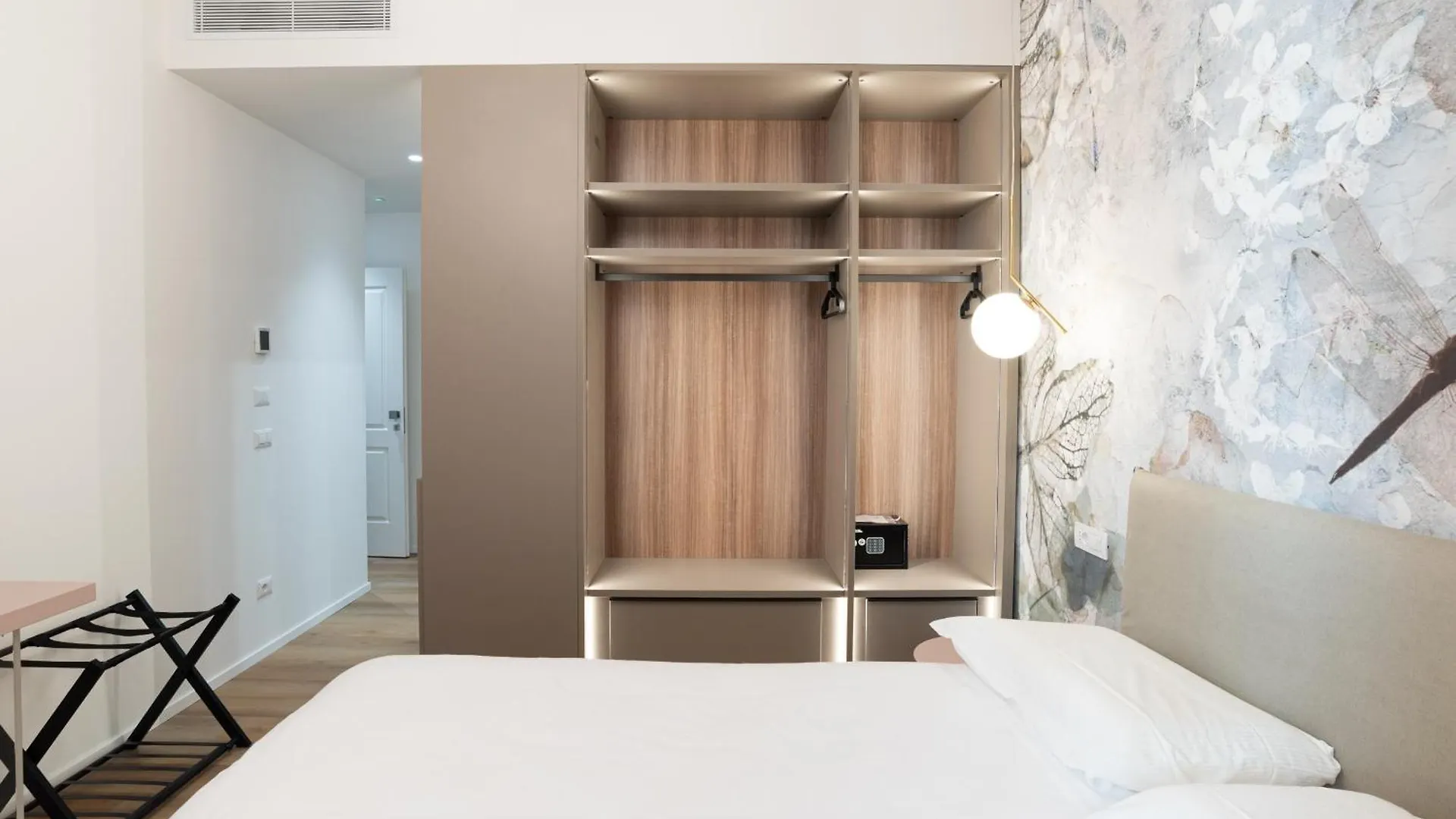 Maison Rasella Palace Suites Rzym 0*,